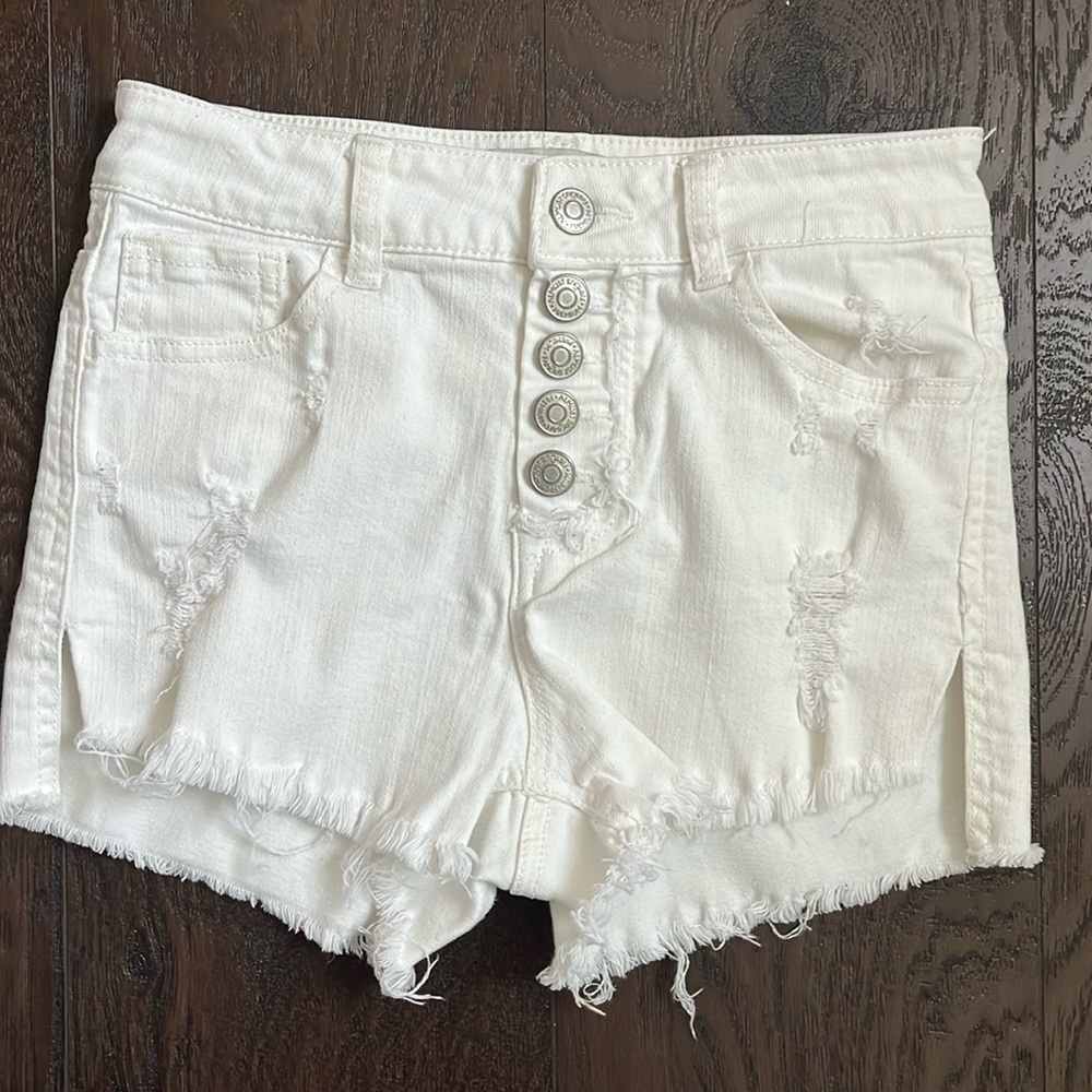 Almost Famous Distressed Frayed White Jean Shorts Size 1